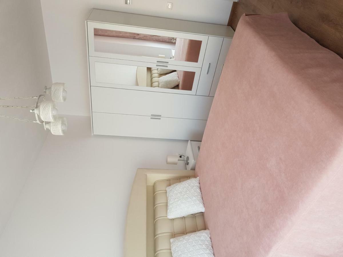 Apartament Monadin 3 Braşov Eksteriør billede