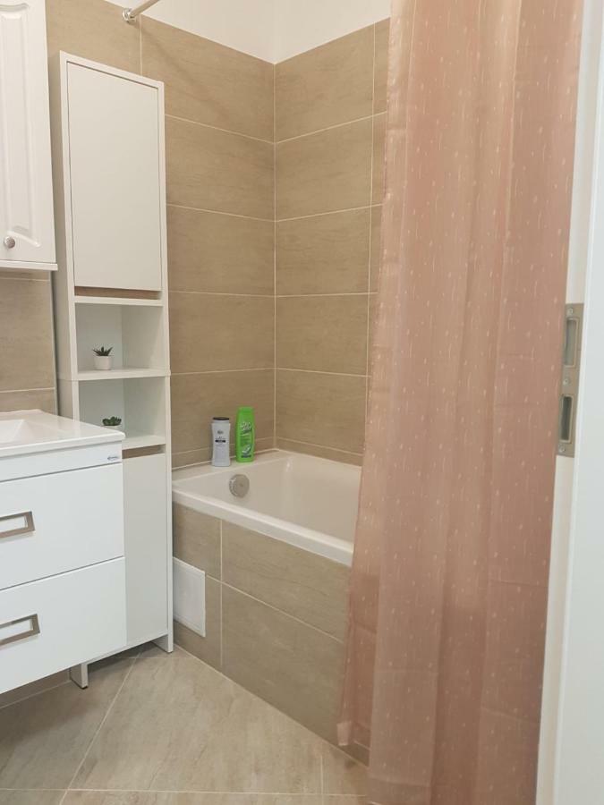 Apartament Monadin 3 Braşov Eksteriør billede