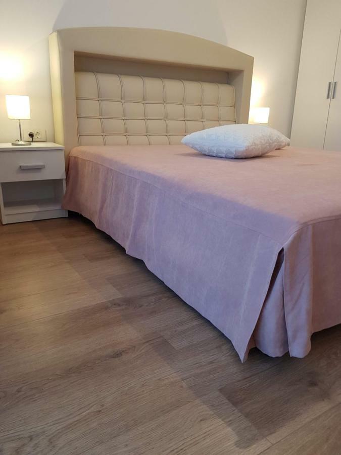 Apartament Monadin 3 Braşov Eksteriør billede